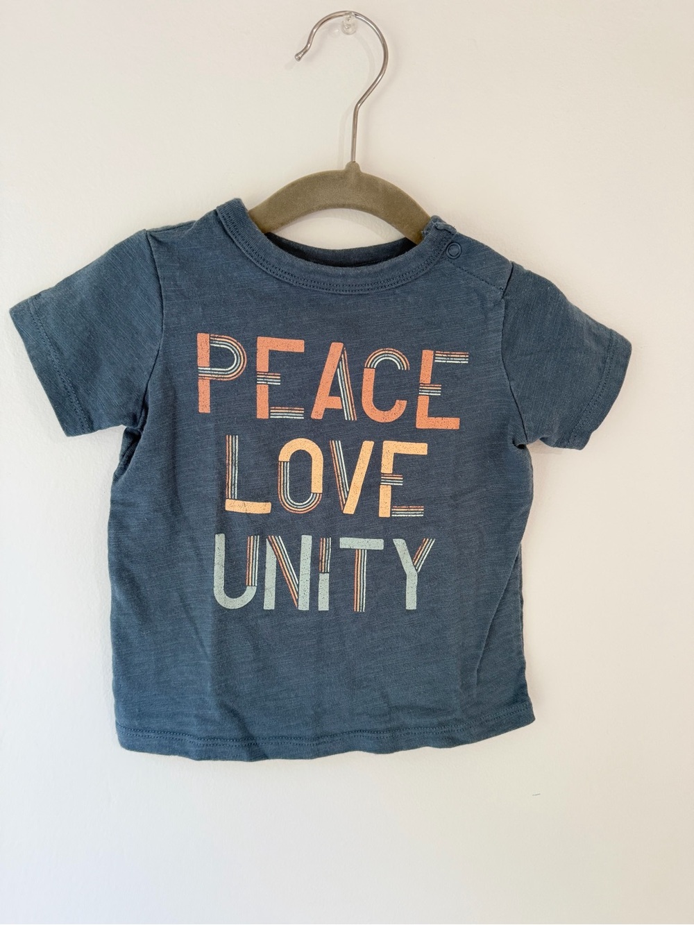 Navy Graphic 'Peace Love Unity' Short-Sleeve Tee for Kids